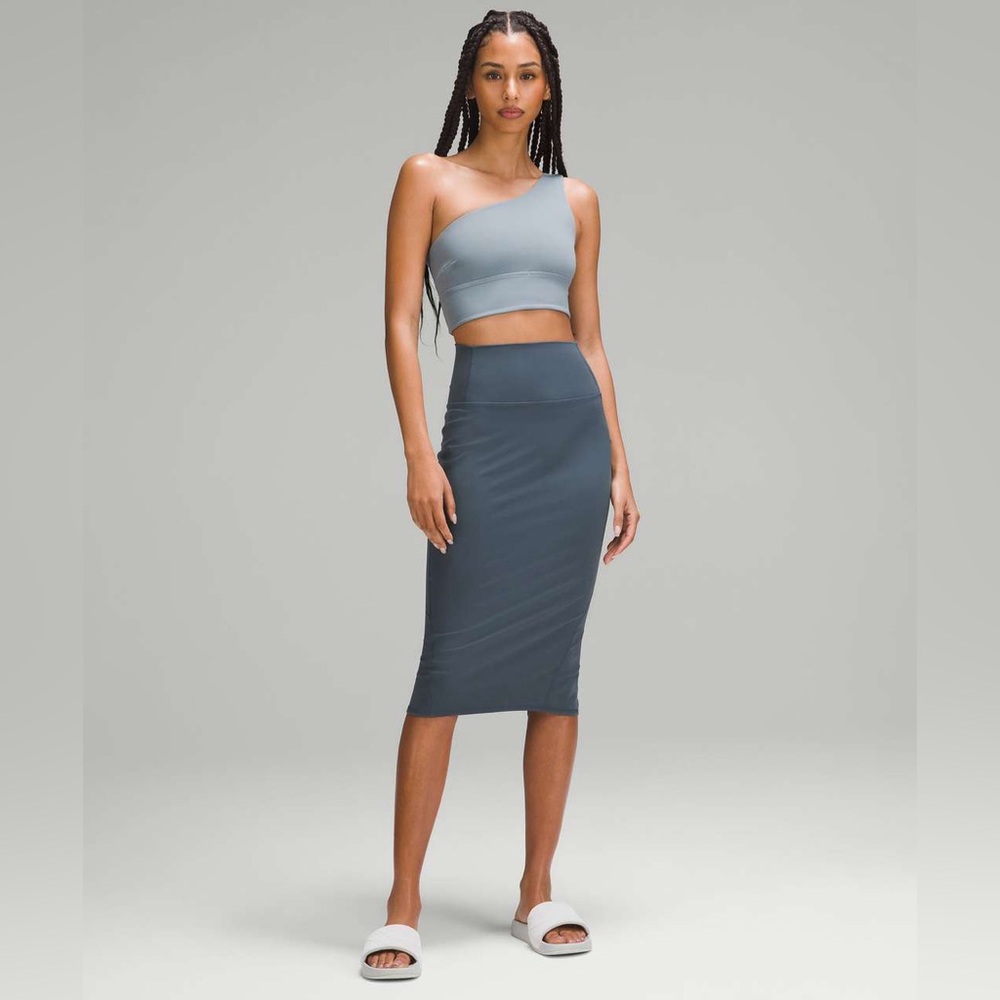 Lululemon Nulu Slim Fit High Rise Skirt - Iron Blue 6